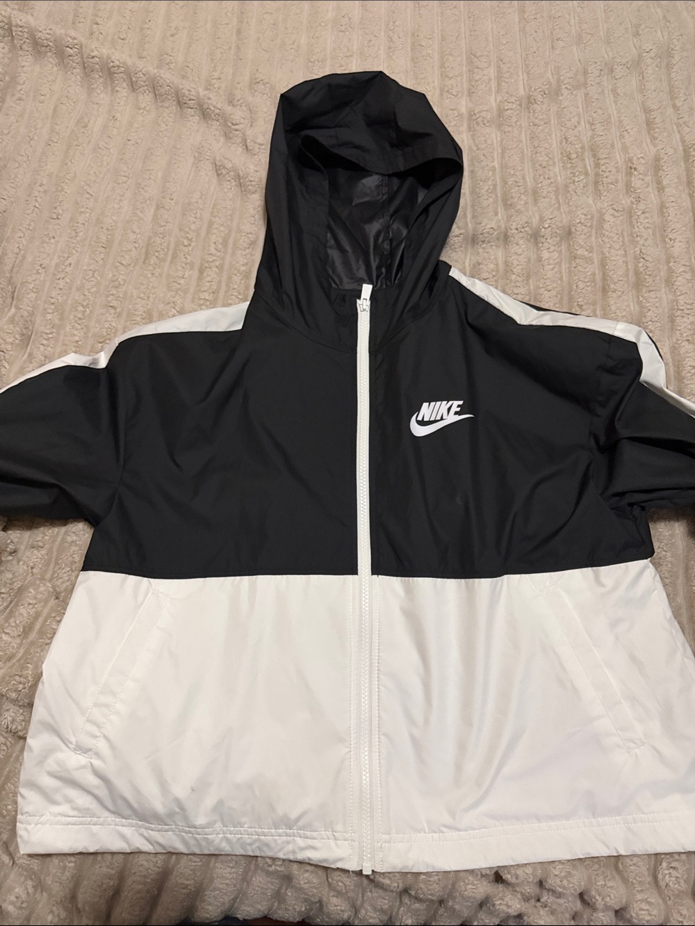 Nike Black and White Colorblock Hooded windbreaker